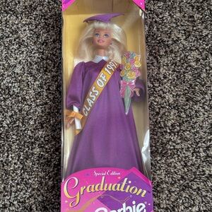 1997 Graduation Barbie-Special Edition “Class of 1997”- New in box (Vintage)